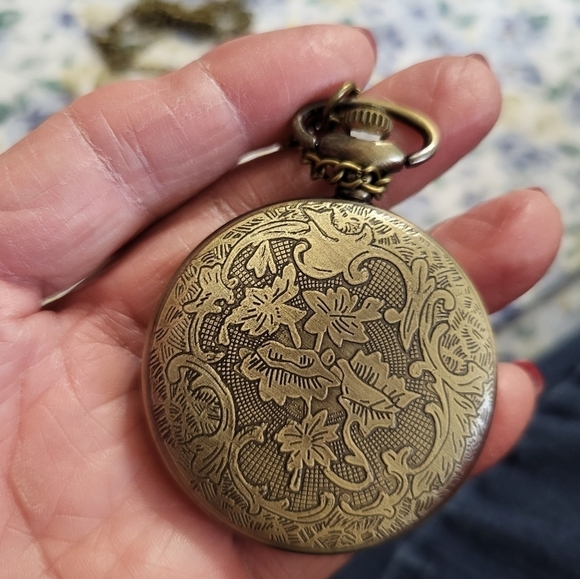 New Owls Pocket Watch Bronze - Picture 4 of 5